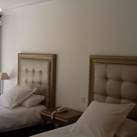 Hotel Les Deux Lions Riez Zewnętrze zdjęcie