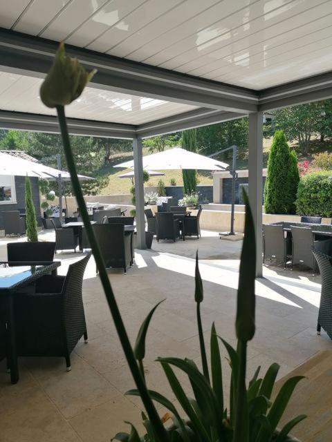 Hotel Les Deux Lions Riez Zewnętrze zdjęcie